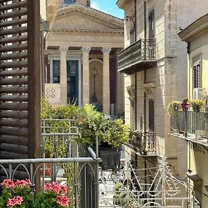 Maison Opera Palermo
